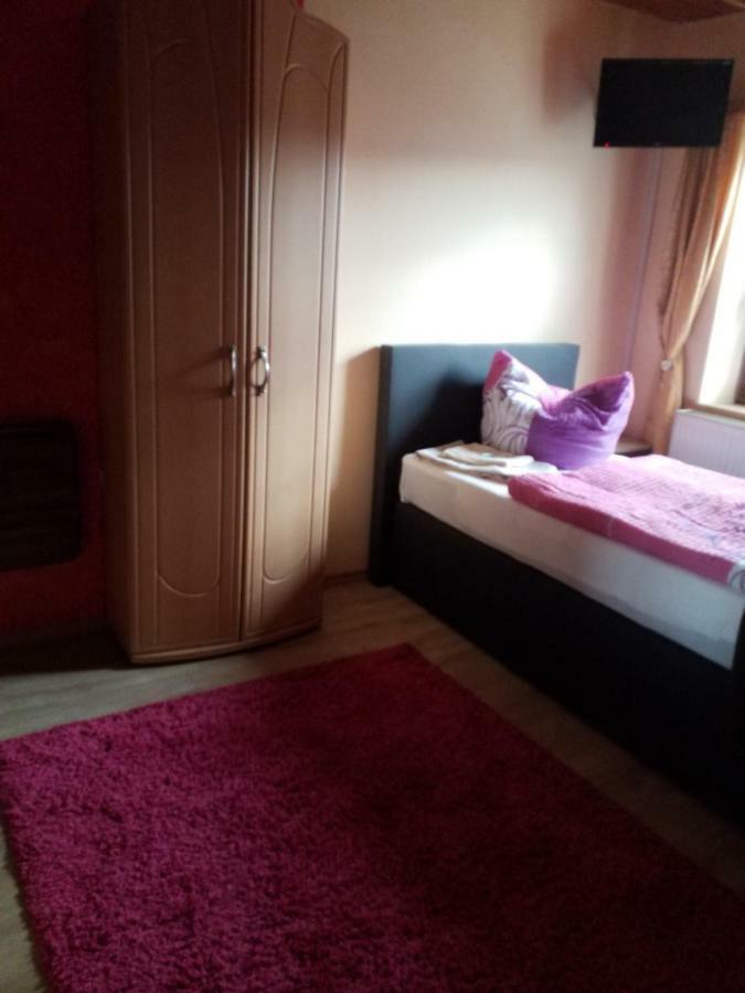 Mama Leone Hotel Weihenstephan Екстериор снимка